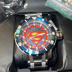 New in Box DC 52mm Superman Invicta watch